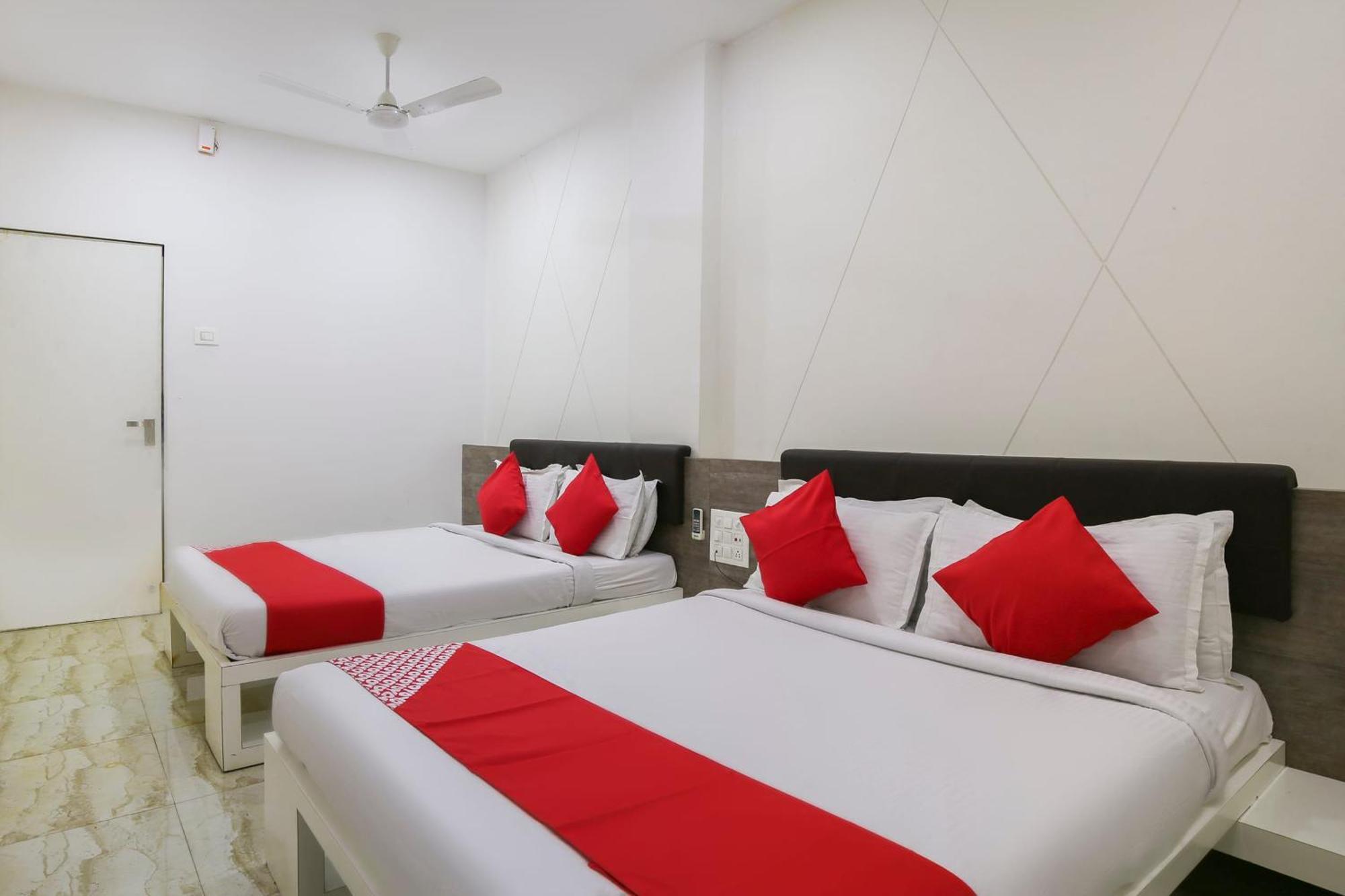 Hotel O Shiv Vatika Banquet & Rooms Bhatha Exteriör bild