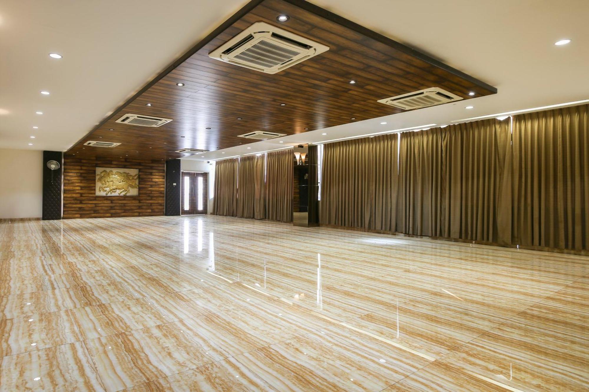 Hotel O Shiv Vatika Banquet & Rooms Bhatha Exteriör bild